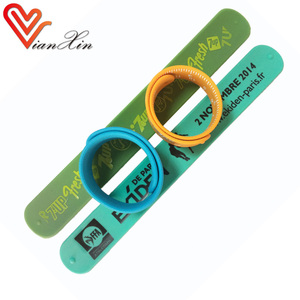 Estilo diferente pulsera bofetada para mejor pulsera de reloj colorido plástico personalizar USB bofetada pulsera - Product Image 2