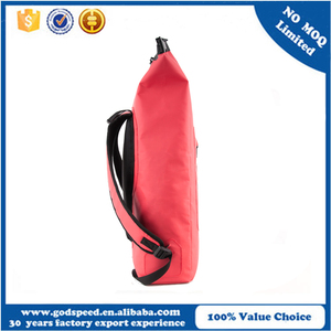 Mujeres con estilo <span class=keywords><strong>calle</strong></span> impermeable Lona de PVC bolsa seca Delgado material suave Mochila deportiva - Product Image 3