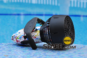 300 W <span class=keywords><strong>acqua</strong></span> elica per il nuoto, sotto <span class=keywords><strong>acqua</strong></span> <span class=keywords><strong>scooter</strong></span> <span class=keywords><strong>in</strong></span> <span class=keywords><strong>vendita</strong></span>, Immersioni motorino - Product Image 1