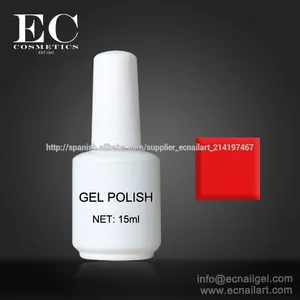 Color rojo, esmalte de gel para uñas