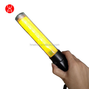 Lampe torche à la mode bâton de bâton de trafic led clignotant contrôle de la sécurité routière 4 lumières led baguette de bâton de trafic de triage - Product Image 2
