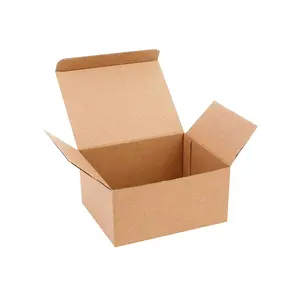 Cardboard BoxesためPacking