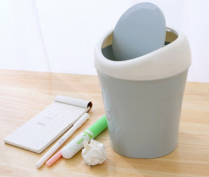 Small garbage can Swing Top Lid table dust bin car trash bin for office