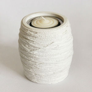 Bougie de décoration en béton en forme de cylindre de fil blanc - Product Image 1