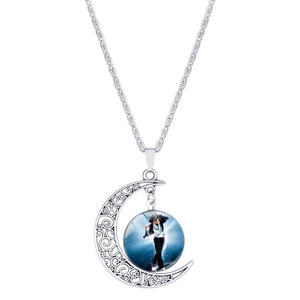 FT-09 un collar piezas Luna Sailor Moon promoción COLLAR COLGANTE - Product Image 2