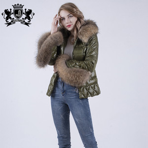 Nuevo estilo europeo Anti-shrink ultra Light Down Coat Big <span class=keywords><strong>Raccoon</strong></span> Fur <span class=keywords><strong>Cuff</strong></span> Design Down Parka Jacket - Product Image 3