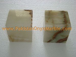 CUBES D'ONYX EN PIERRE NATURELLE/ARTISANAT EN ONYX - Product Image 2