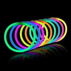Günstiger Preis Leucht stab 8 Zoll Glüh armband für Party Ostern 8 Farbe Glüh armbänder