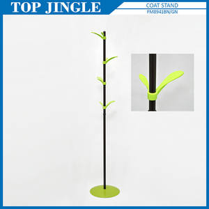 Présentoir de valet d'arbre d'habillement avec 6 crochets - Product Image 1