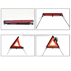 Cina Lampeggiante di Sicurezza Luce Della Strada <span class=keywords><strong>Auto</strong></span> Tool Kit di Emergenza Segno Treppiede <span class=keywords><strong>Triangolo</strong></span> di Avvertimento <span class=keywords><strong>per</strong></span> La Sicurezza Stradale - Product Image 6