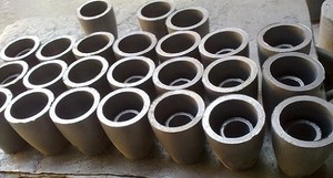 de bonne qualité et le carbure de silicium <span class=keywords><strong>prix</strong></span> pas <span class=keywords><strong>cher</strong></span> et feuilletons creuset graphite - Product Image 3