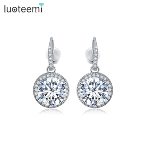 LUOTEEMI Toptan Sıcak Satış Fantezi Tasarım Resmi Elbise Parti Platin Kaplama Açacağı Ayar Kristal Kübik Zirkonya Bırak Küpe - Product Image 1