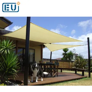 Well-designed white outdoor triangle backyard sun shade cloth canvas