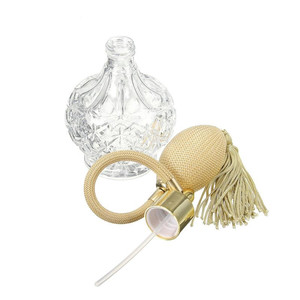 Botol Penyemprot Parfum Vintage Bening 80Ml, Pompa Penyemprot Emas Panjang Bisa Diisi Ulang, Pompa <span class=keywords><strong>Atomizer</strong></span> Parfum Rumbai - Product Image 1