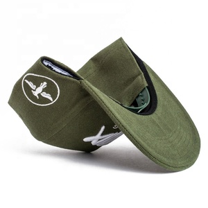 Chapeau Hip Hop <span class=keywords><strong>Oliver</strong></span> Green à 5 panneaux personnalisé à bord plat Casquette Snap Back à broderie 3d personnalisée - Product Image 6