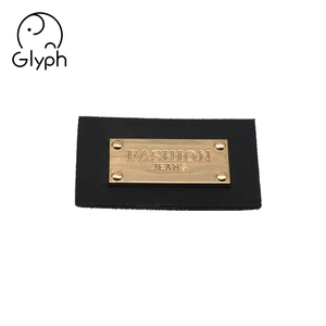 Custom Jeans Zwart Lederen <span class=keywords><strong>Patches</strong></span> Met Metalen Reliëf Logo Etiketten Voor Denim - Product Image 2