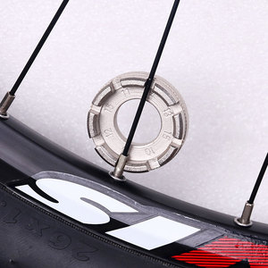 Clé à fourche pour rayons de vélo 8 voies, outil de réparation galvanisé pour jantes de vélo, clé de réglage de la roue - Product Image 4