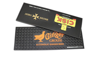 Tapis de <span class=keywords><strong>bar</strong></span> en caoutchouc PVC souple, promotion de la bière et des boissons, logo 3D personnalisé, tapis de <span class=keywords><strong>bar</strong></span> en caoutchouc OEM pour l'Allemagne, Pabst, Loch Lomond, Bear Creek - Product Image 3