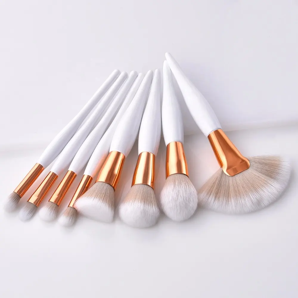 8 PCS Makeup Brush Kit Soft Synthetic Head Wood Handle Brushes Fan Flat Brush Set for Women Facial Make Up