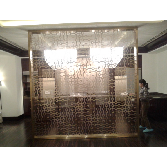 Цветочный барочный Готический церковный Собор современный Золотой декоративный стеклянный лист для ветра