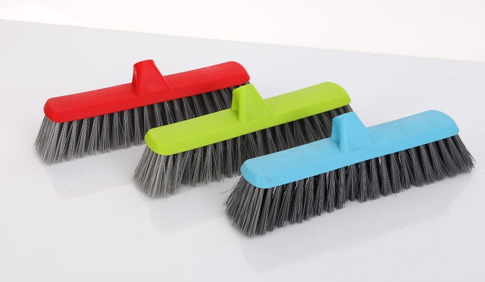 Poussez la brosse ou angle de plancher brosse pour le nettoyage
