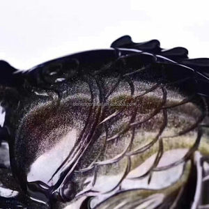 Natural al por mayor adornos <span class=keywords><strong>de</strong></span> cristal único negro obsidiana piedra tallado pescado <span class=keywords><strong>rico</strong></span> y seguro para el hogar adornos - Product Image 4
