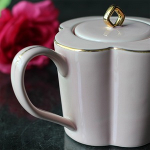 Théière porte-bonheur en porcelaine, théière rose en céramique avec infuseur SS, pour salon de thé, maison hôtel - Product Image 3