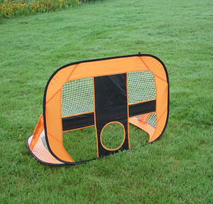 Buts de football d'extérieur pliables 2 en 1 Poteau de but de football Pop up avec filets de football à vendre - Product Image 5