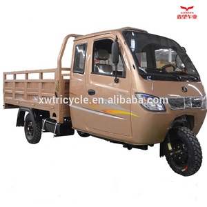 300CCมอเตอร์แก๊สPoweredสินค้ารถสามล้อปิดCabin/Vanสินค้ารถสามล้อ/สกูตเตอร์/รถจักรยานยนต์ล้อสามสำหรับผู้ใหญ่