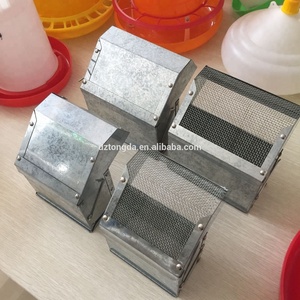 12 centimetri Piccolo Gigante Zincato Coniglio Feeder Coniglio alimentatore automatico di Coniglio di metallo alimentatore - Product Image 4