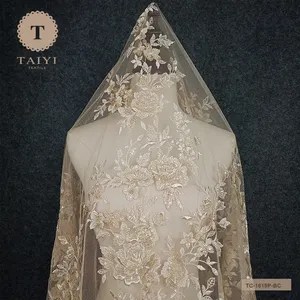 Ngà Sang Trọng Nặng Nề Đính Cườm Vải Ren Trong Duyên Dáng Màu Ngà Cho Bridal Gown