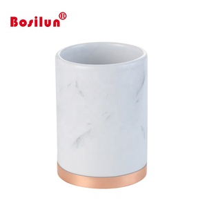 Ensemble d'accessoires de salle de bain <span class=keywords><strong>en</strong></span> céramique YST de luxe, 5 pièces, effet marbre, métal doré rose europé<span class=keywords><strong>en</strong></span>, distributeur de <span class=keywords><strong>savon</strong></span>, support, base dorée rose - Product Image 4