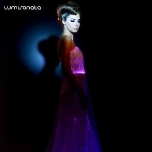 Abiti <span class=keywords><strong>da</strong></span> <span class=keywords><strong>sposa</strong></span> 2018 ultimo disegno abiti light up abiti <span class=keywords><strong>da</strong></span> <span class=keywords><strong>sposa</strong></span> all'ingrosso glow in the dark <span class=keywords><strong>vestiti</strong></span> - Product Image 4