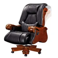 Drehbarer Bürostuhl aus echtem Leder mit großem antiken Chef und hölzerner Armlehne und Sockel