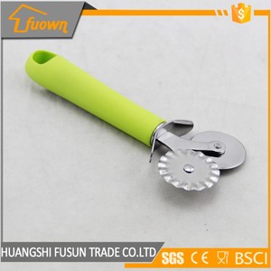 Pâtisserie Outils En Acier Inoxydable Double <span class=keywords><strong>Tour</strong></span> De Roue Couteau À <span class=keywords><strong>Pizza</strong></span>/<span class=keywords><strong>Pizza</strong></span> Trancheuse Avec Platic Poignée - Product Image 3
