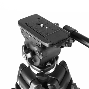 E-IMAGE EI7050AA Trípode de Video de <span class=keywords><strong>Viaje</strong></span> <span class=keywords><strong>Mini</strong></span>, Ligero y Compacto con Cabezal Fluido de 59 Pulgadas, el Mejor Trípode Económico para Cámaras DSLR - Product Image 3