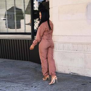 2022年カスタムデザイン防水スウェットスーツ2ピースウィンドブレーカージョギングスーツ女性用スポーツトラックスーツセット - Product Image 2