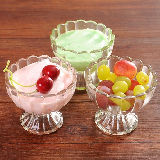 Tasteful Glass Dessert Cup Clear Ice Cream Glass Cup Lotus Shaped Glass Ice Cream Cup