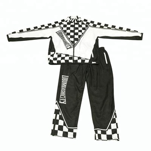 Personalizado <span class=keywords><strong>terciopelo</strong></span> chándales <span class=keywords><strong>de</strong></span> los hombres al por mayor deporte lleva - Product Image 1