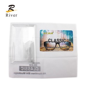 Chiffons de nettoyage en microfibres Vente en gros Appareil photo en PVC antibuée Lunettes pour lentilles Chiffon nettoyant pour lunettes <span class=keywords><strong>Lingettes</strong></span> en microfibres - Product Image 5