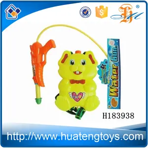 h183938 도매 재미 만화 ABS 플라스틱 장난감 토끼 가방 팩 물 총은 아이들을 위해