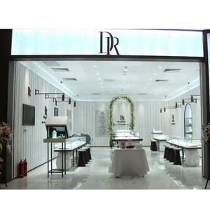 LUX personalizado de alta gama de madera Led con cerradura tienda muebles tienda al por menor sala de exposición vitrina de joyería - Product Image 1