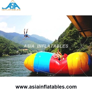 Catapulta de agua inflable, lanzador de agua inflable para deportes acuáticos de Lago - Product Image 5