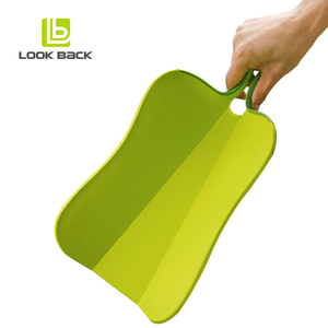 <span class=keywords><strong>Planche</strong></span> à découper <span class=keywords><strong>pliable</strong></span> pour légumes, en plastique PP polyvalent pour cuisine, pieds antidérapants, 1 pièce - Product Image 4