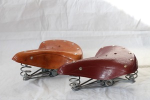 <span class=keywords><strong>Selle</strong></span> <span class=keywords><strong>de</strong></span> vélo Springs, pièces <span class=keywords><strong>de</strong></span> vélo, <span class=keywords><strong>selle</strong></span> <span class=keywords><strong>de</strong></span> vélo <span class=keywords><strong>vintage</strong></span> en <span class=keywords><strong>cuir</strong></span> <span class=keywords><strong>de</strong></span> vache - Product Image 6