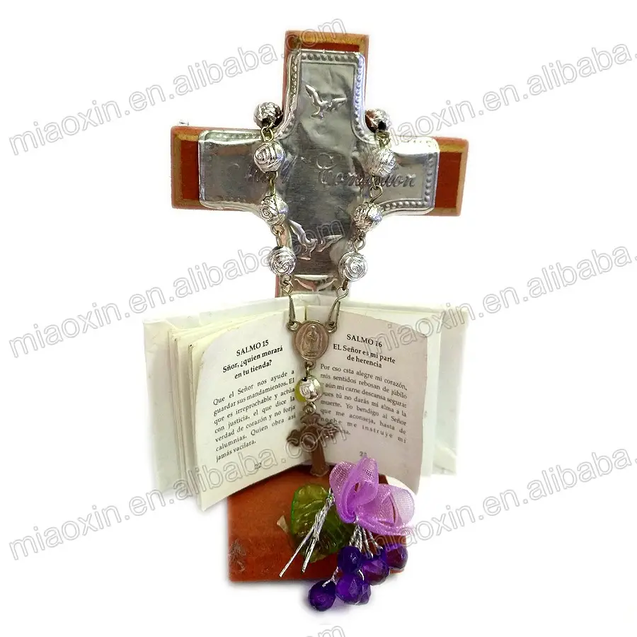 Antike Bronze oder antike ver kupferte orthodoxe Kirche Kreuz stehendes Kruzifix mit Buch