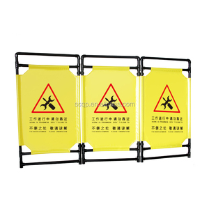 Barrière de protection d'ascenseur pliable en PVC jaune haute résistance - Conception légère et durable - Product Image 3