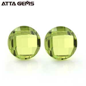 En gros Synthétique Cristal Vert Damier Coupe Coussin Olivine Péridot Quartz Pour La Fabrication De Bijoux - Product Image 2