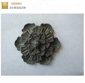 Hoa Hồng Thép Đúc/Hoa Và Lá Thủ Công Bằng Sắt Rèn - Product Image 2