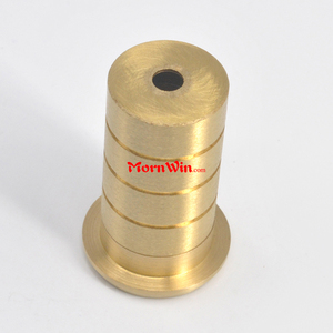 Prise de sol moderne de luxe en laiton satiné anti-poussière pour portes intérieures - Product Image 4